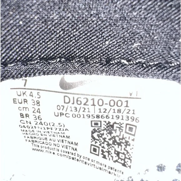 NIB Women’s Nike Air Max Pre-Day SE Pure Platinum/ White Size 7 - Picture 12 of 14